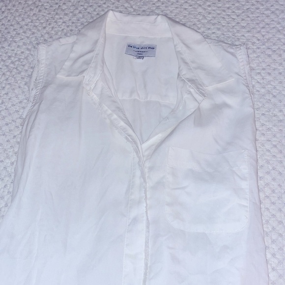 *WHITE* The Blue Shirt Shop n7th & Kent - Picture 9 of 10